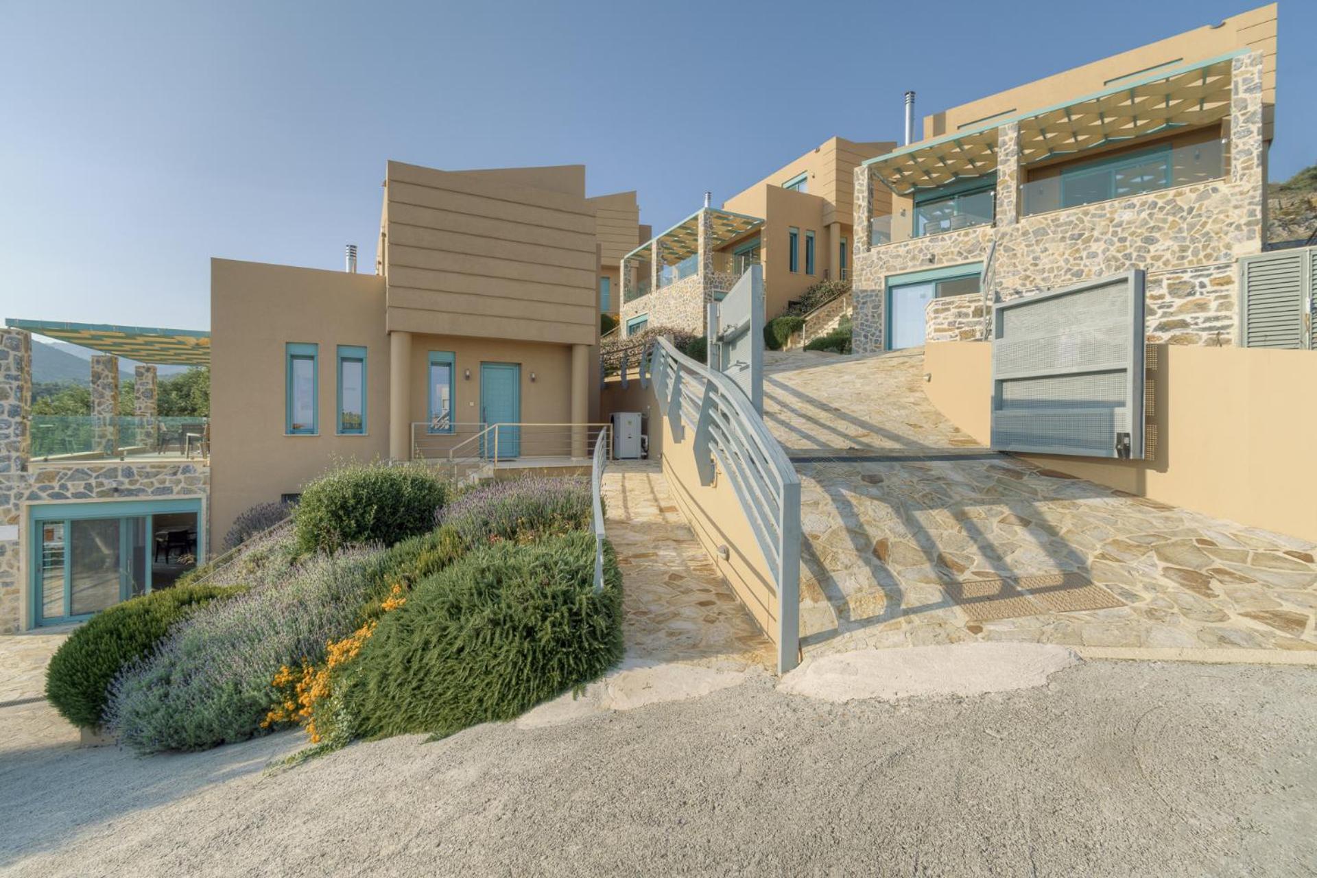 Ouzo Panoramic Houses 2, With Private Pool Plomari エクステリア 写真